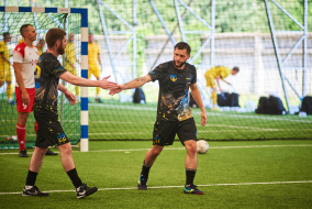 <a href="https://st.getinfootball.com/albums/1102475/6a44df6b4cb5e_1920.jpg" target="_blank">Завантажити оригінал</a>