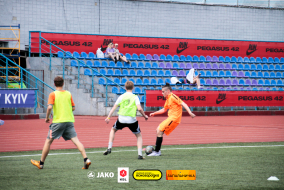 <a href="https://st.getinfootball.com/albums/1102500/6a4545748949e_1920.jpg" target="_blank">Завантажити оригінал</a>