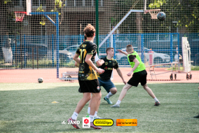 <a href="https://st.getinfootball.com/albums/1102501/6a45473731535_1920.jpg" target="_blank">Завантажити оригінал</a>