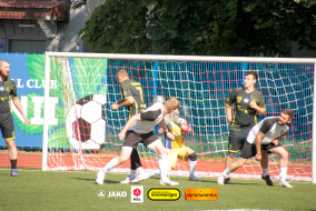 <a href="https://st.getinfootball.com/albums/1102504/6a4547287a02b_1920.jpg" target="_blank">Завантажити оригінал</a>