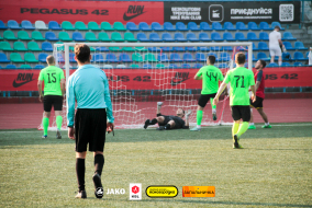 <a href="https://st.getinfootball.com/albums/1102505/6a454975560c4_1920.jpg" target="_blank">Завантажити оригінал</a>