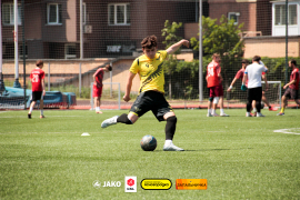 <a href="https://st.getinfootball.com/albums/1102515/6a454d8e5df2c_1920.jpg" target="_blank">Завантажити оригінал</a>
