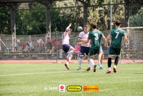 <a href="https://st.getinfootball.com/albums/1102516/6a454dcb35c41_1920.jpg" target="_blank">Завантажити оригінал</a>
