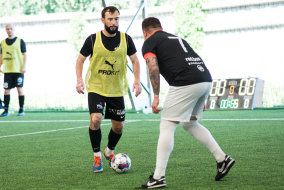 <a href="https://st.getinfootball.com/albums/1102530/6a4575993c469_1920.jpg" target="_blank">Завантажити оригінал</a>
