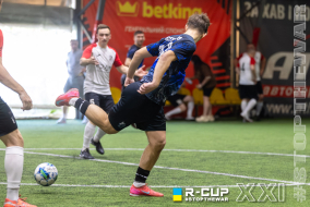 <a href="https://st.getinfootball.com/albums/1102534/6a45b59cb9ff4_1920.jpg" target="_blank">Завантажити оригінал</a>
