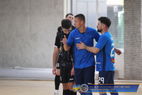 <a href="https://st.getinfootball.com/albums/1102544/6a468c930d419_1920.jpg" target="_blank">Завантажити оригінал</a>