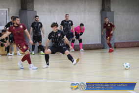 <a href="https://st.getinfootball.com/albums/1102550/6a4698ee82cb4_1920.jpg" target="_blank">Завантажити оригінал</a>