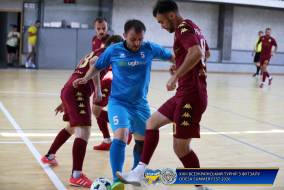 <a href="https://st.getinfootball.com/albums/1102553/6a46ad98531ed_1920.jpg" target="_blank">Завантажити оригінал</a>
