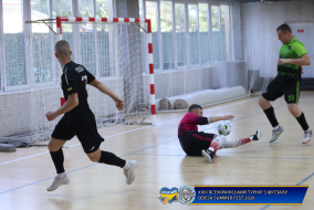 <a href="https://st.getinfootball.com/albums/1102562/6a46bbf27c9a3_1920.jpg" target="_blank">Завантажити оригінал</a>