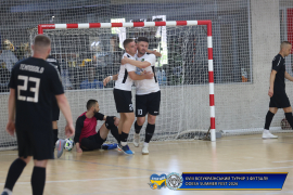 <a href="https://st.getinfootball.com/albums/1102565/6a46bf19b4ba3_1920.jpg" target="_blank">Завантажити оригінал</a>