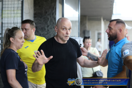 <a href="https://st.getinfootball.com/albums/1102567/6a46c37764ce9_1920.jpg" target="_blank">Завантажити оригінал</a>