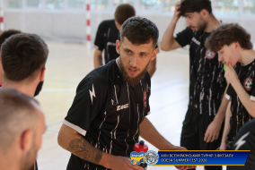 <a href="https://st.getinfootball.com/albums/1102570/6a46ce2639024_1920.jpg" target="_blank">Завантажити оригінал</a>