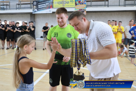 <a href="https://st.getinfootball.com/albums/1102573/6a46d31a22cbd_1920.jpg" target="_blank">Завантажити оригінал</a>