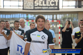 <a href="https://st.getinfootball.com/albums/1102573/6a46d33655189_1920.jpg" target="_blank">Завантажити оригінал</a>