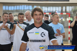 <a href="https://st.getinfootball.com/albums/1102573/6a46d3388d422_1920.jpg" target="_blank">Завантажити оригінал</a>