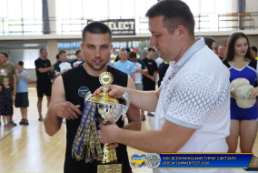 <a href="https://st.getinfootball.com/albums/1102573/6a46d35f802f5_1920.jpg" target="_blank">Завантажити оригінал</a>