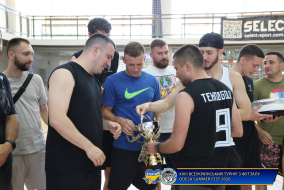 <a href="https://st.getinfootball.com/albums/1102573/6a46d36a741a8_1920.jpg" target="_blank">Завантажити оригінал</a>