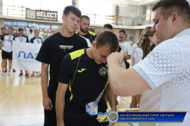 <a href="https://st.getinfootball.com/albums/1102573/6a46d3bb2e2b1_1920.jpg" target="_blank">Завантажити оригінал</a>