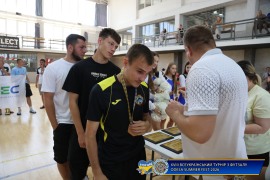 <a href="https://st.getinfootball.com/albums/1102573/6a46d3bd2d829_1920.jpg" target="_blank">Завантажити оригінал</a>