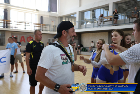 <a href="https://st.getinfootball.com/albums/1102573/6a46d3cc6206c_1920.jpg" target="_blank">Завантажити оригінал</a>