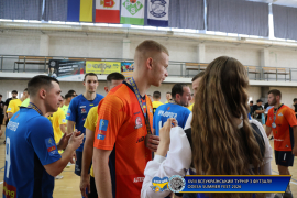 <a href="https://st.getinfootball.com/albums/1102573/6a46d416363bf_1920.jpg" target="_blank">Завантажити оригінал</a>