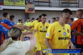 <a href="https://st.getinfootball.com/albums/1102573/6a46d43f398b4_1920.jpg" target="_blank">Завантажити оригінал</a>