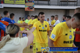 <a href="https://st.getinfootball.com/albums/1102573/6a46d4412b5a3_1920.jpg" target="_blank">Завантажити оригінал</a>