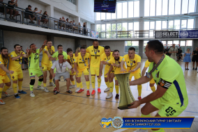<a href="https://st.getinfootball.com/albums/1102573/6a46d47d2f6bc_1920.jpg" target="_blank">Завантажити оригінал</a>