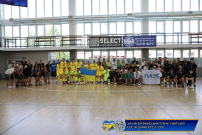 <a href="https://st.getinfootball.com/albums/1102573/6a46d4e4a09cc_1920.jpg" target="_blank">Завантажити оригінал</a>