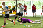 <a href="https://st.getinfootball.com/albums/1102579/6a49688d000b7_1920.jpg" target="_blank">Завантажити оригінал</a>