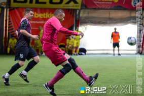 <a href="https://st.getinfootball.com/albums/1102590/6a4ab66a925fe_1920.jpg" target="_blank">Завантажити оригінал</a>