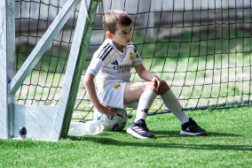 <a href="https://st.getinfootball.com/albums/1102592/6a4ad22bdefe1_1920.jpg" target="_blank">Завантажити оригінал</a>
