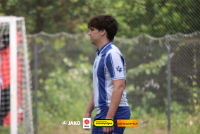 <a href="https://st.getinfootball.com/albums/1102595/6a4b8edcc9f4b_1920.jpg" target="_blank">Завантажити оригінал</a>