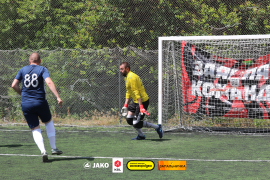 <a href="https://st.getinfootball.com/albums/1102599/6a4b95f3ec252_1920.jpg" target="_blank">Завантажити оригінал</a>