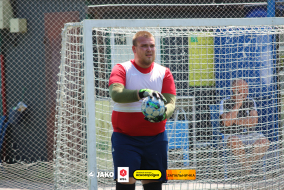 <a href="https://st.getinfootball.com/albums/1102600/6a4eb1e162055_1920.jpg" target="_blank">Завантажити оригінал</a>