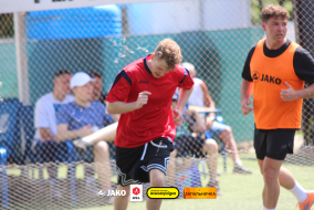 <a href="https://st.getinfootball.com/albums/1102601/6a4b95f0a49ec_1920.jpg" target="_blank">Завантажити оригінал</a>
