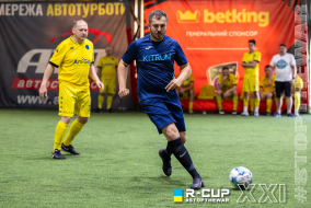 <a href="https://st.getinfootball.com/albums/1102625/6a4d4414bcbb3_1920.jpg" target="_blank">Завантажити оригінал</a>
