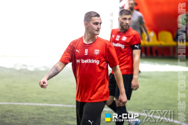 <a href="https://st.getinfootball.com/albums/1102633/6a4db96cb41f2_1920.jpg" target="_blank">Завантажити оригінал</a>