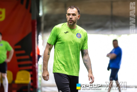 <a href="https://st.getinfootball.com/albums/1102635/6a4dbd52d9cff_1920.jpg" target="_blank">Завантажити оригінал</a>