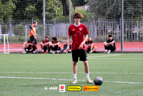 <a href="https://st.getinfootball.com/albums/1102647/6a4e7900cd5d1_1920.jpg" target="_blank">Завантажити оригінал</a>