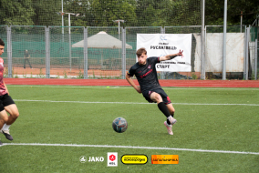 <a href="https://st.getinfootball.com/albums/1102647/6a4e7a7d7a7d6_1920.jpg" target="_blank">Завантажити оригінал</a>