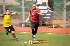 <a href="https://st.getinfootball.com/albums/1102649/6a4e7a67def2f_1920.jpg" target="_blank">Завантажити оригінал</a>