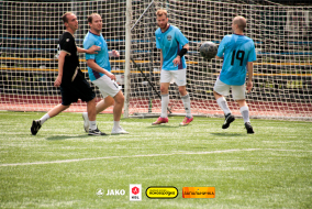 <a href="https://st.getinfootball.com/albums/1102650/6a4e7a51cccac_1920.jpg" target="_blank">Завантажити оригінал</a>