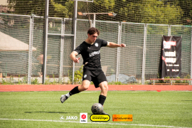 <a href="https://st.getinfootball.com/albums/1102650/6a4e7ab237821_1920.jpg" target="_blank">Завантажити оригінал</a>