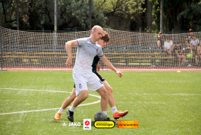 <a href="https://st.getinfootball.com/albums/1102651/6a4e7a3701c50_1920.jpg" target="_blank">Завантажити оригінал</a>