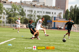 <a href="https://st.getinfootball.com/albums/1102651/6a4e7b6272441_1920.jpg" target="_blank">Завантажити оригінал</a>