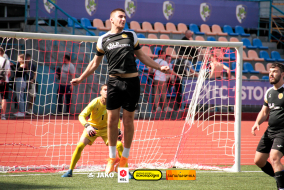 <a href="https://st.getinfootball.com/albums/1102656/6a4e7df3adbd2_1920.jpg" target="_blank">Завантажити оригінал</a>