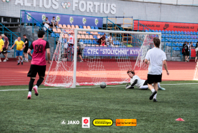 <a href="https://st.getinfootball.com/albums/1102659/6a4e81e2f2444_1920.jpg" target="_blank">Завантажити оригінал</a>