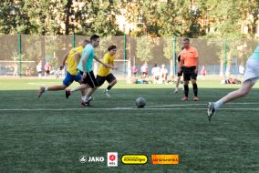 <a href="https://st.getinfootball.com/albums/1102662/6a4e8316cb174_1920.jpg" target="_blank">Завантажити оригінал</a>