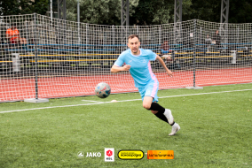 <a href="https://st.getinfootball.com/albums/1102663/6a4e8370217dd_1920.jpg" target="_blank">Завантажити оригінал</a>
